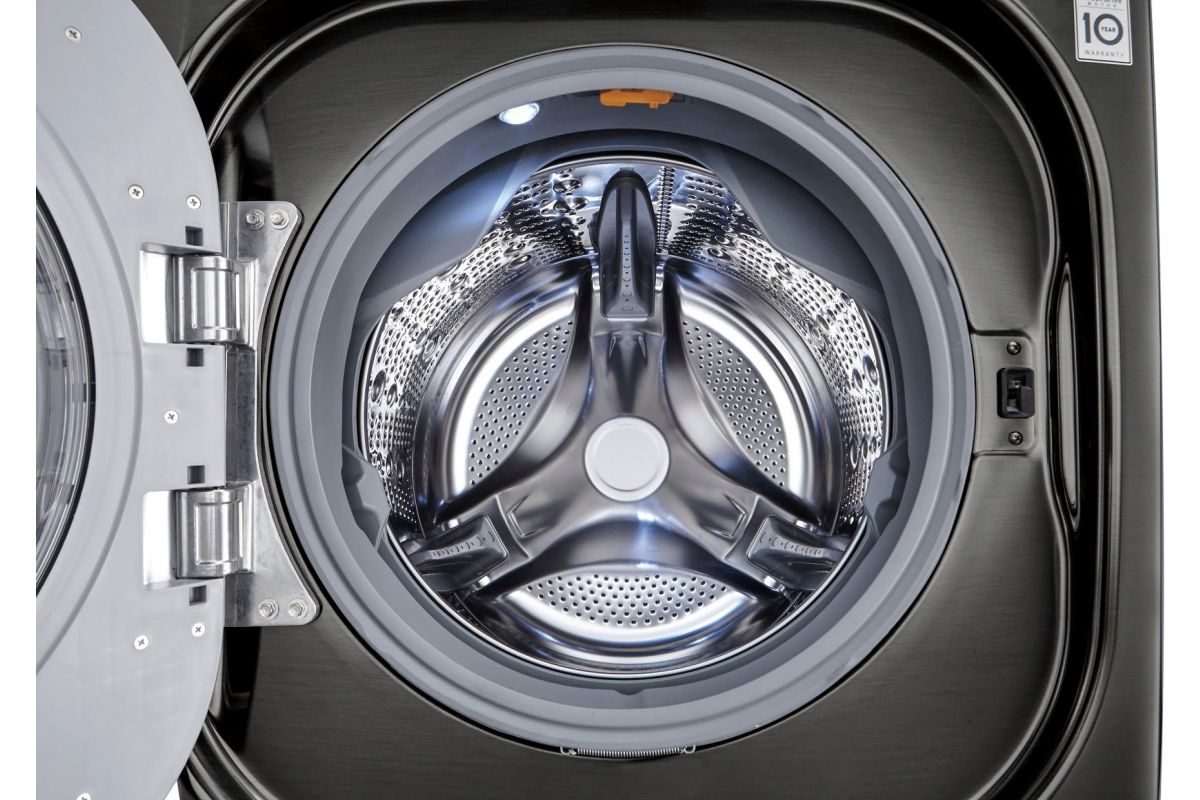 LG 4.5 Cu. Ft. 14Cycle FrontLoading Washer with Steam Black stainless steel