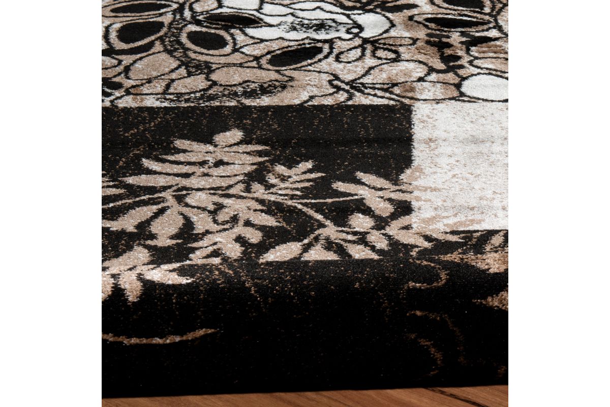 Avery Black 2' X 3' Rug