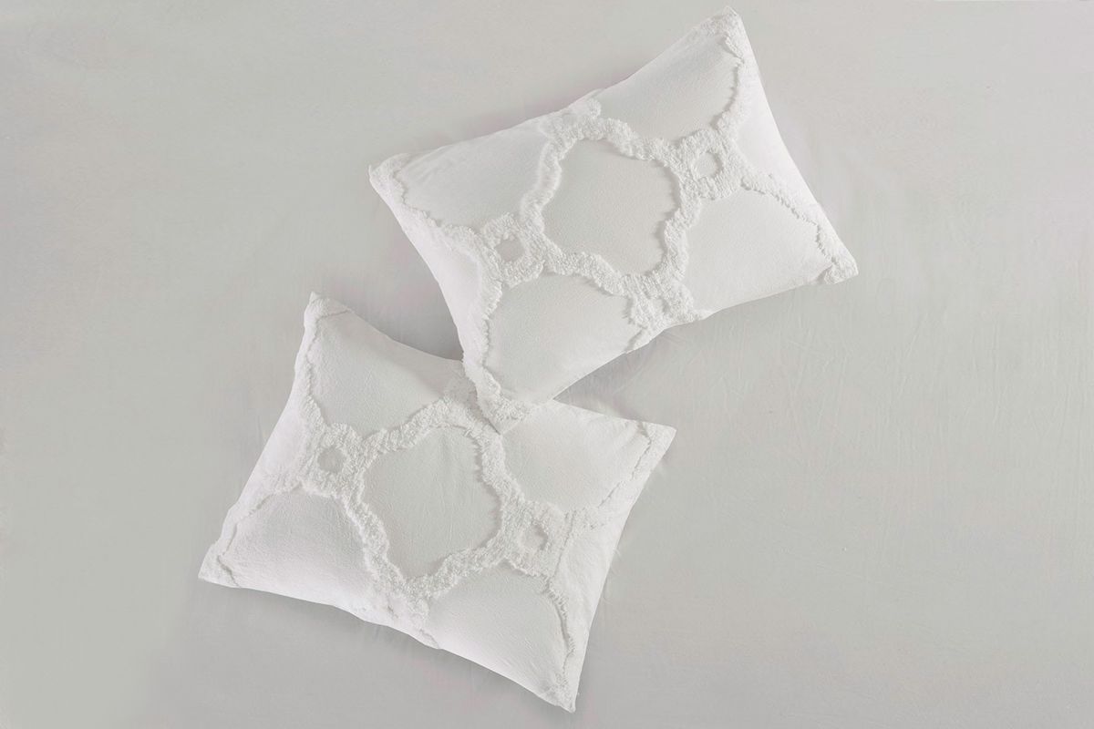 3 Piece Tufted Cotton Chenille Geometric Full/Queen Comforter Set