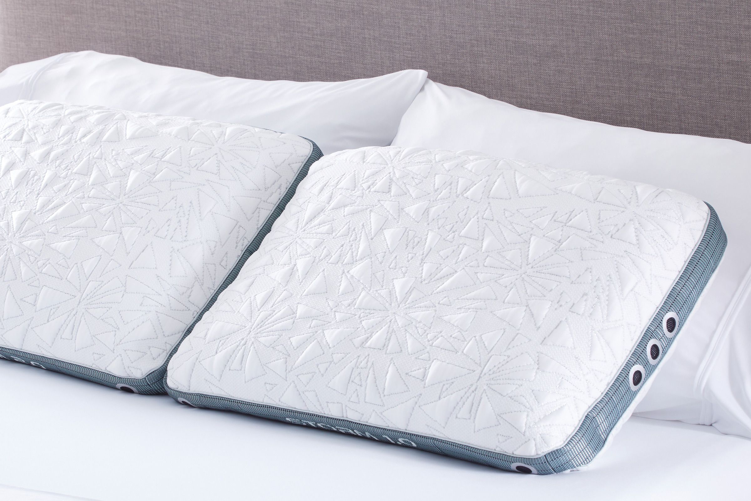 Bedgear® Storm Performance® 3.0 Queen Pillow at Gardner White