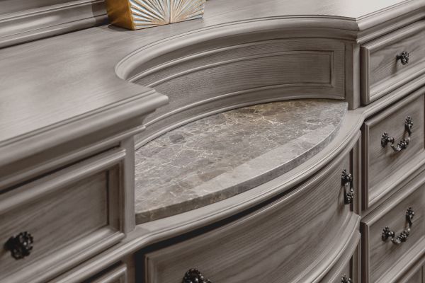 Opulence 3-Piece King Bedroom Set