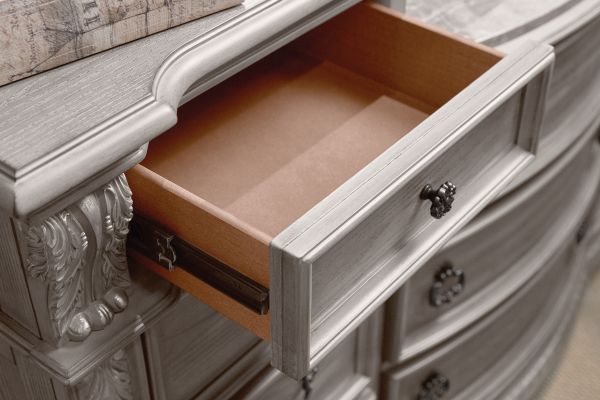 Opulence Dresser