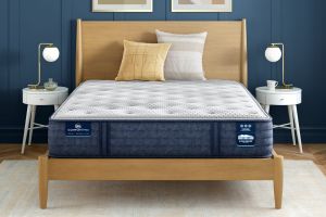 Serta iComfortPro Chelsea Medium Latex 12