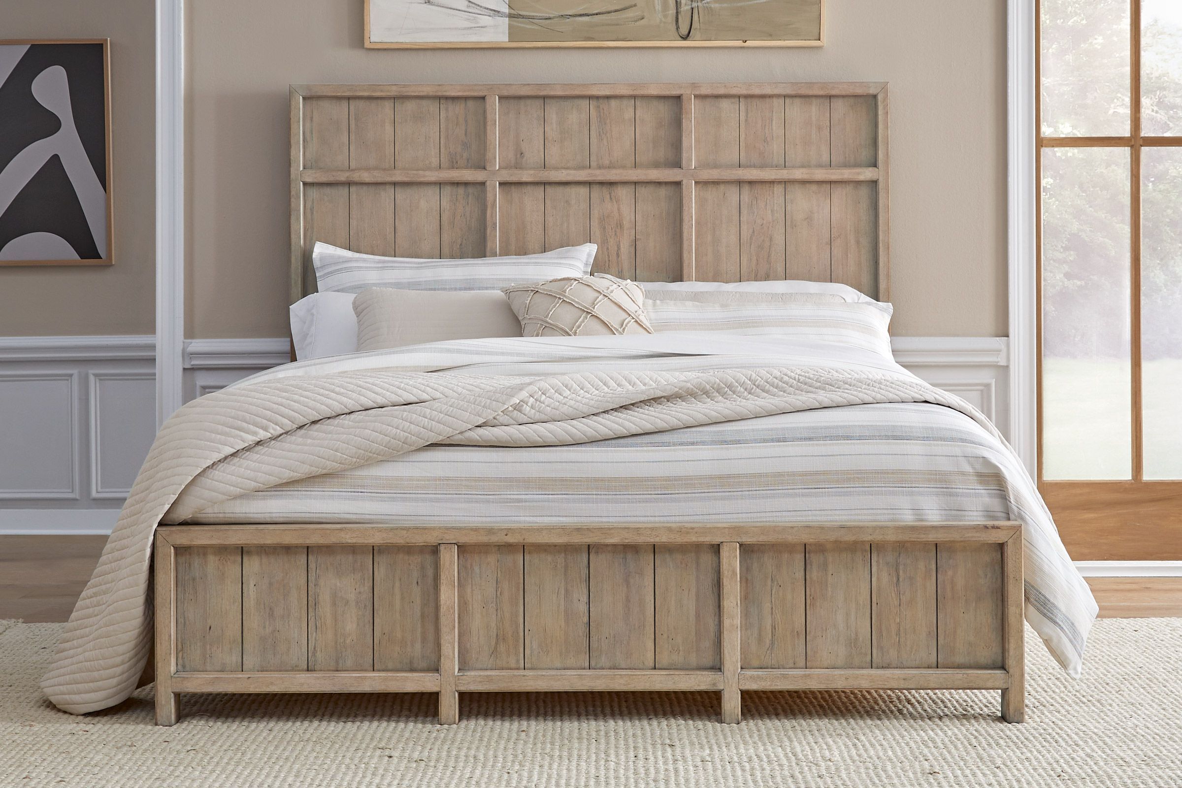 Monroe Queen Bed at Gardner White