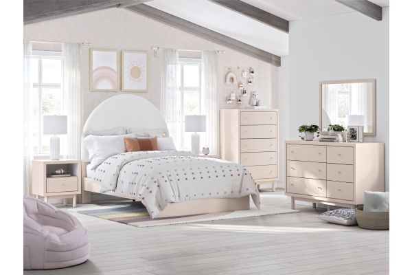 Wistenpine Chest of Drawers