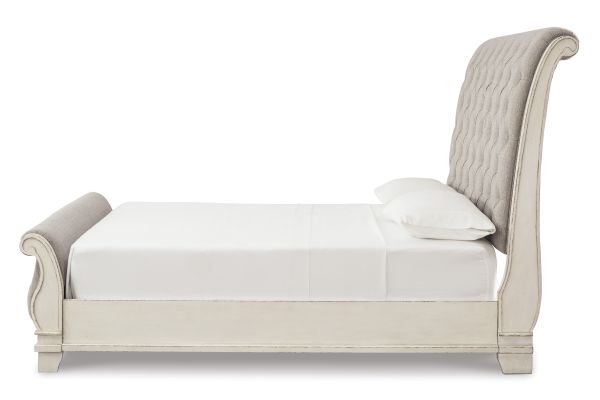 Realyn California King Sleigh Bed