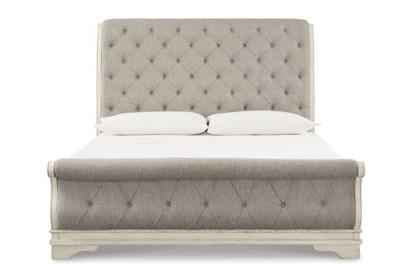 Realyn California King Sleigh Bed