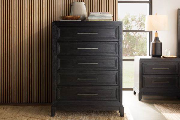 Meredith Black Chest