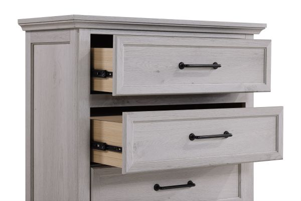 Arthur Light Grey Chest