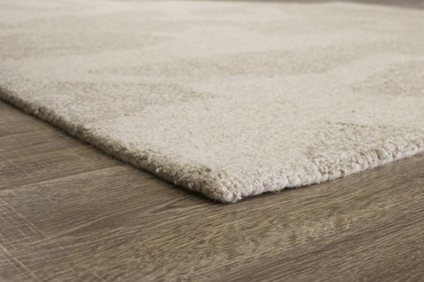Ladonia 5' x 7' Rug