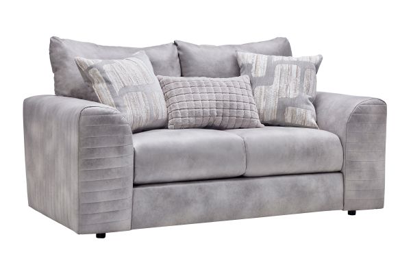 Nellie Loveseat