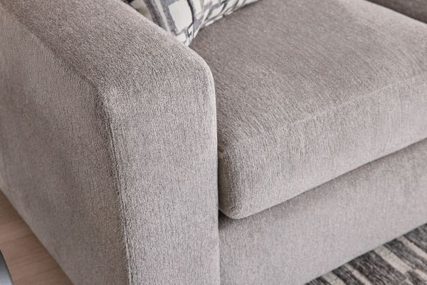 Presley Taupe Loveseat