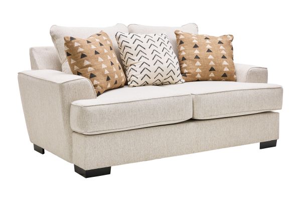 Everest Loveseat