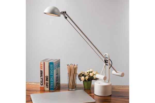Halotech Desk Lamp