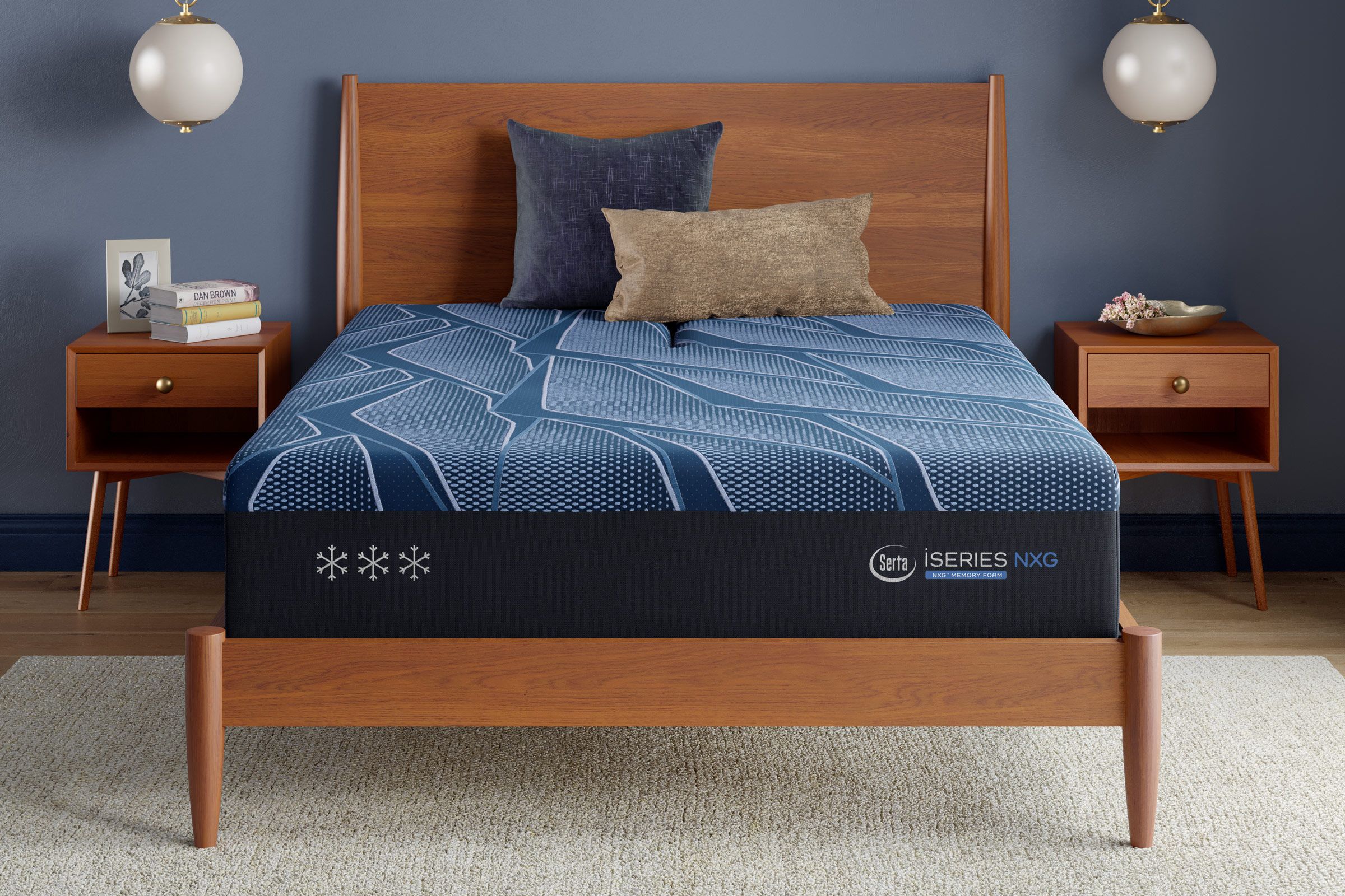 Serta® iSeries NXG™ 3500 Medium Memory Foam 13.5