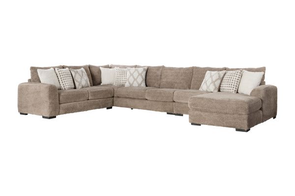 Haven Cocoa 4-Piece Sectional with Right-Arm Facing Chaise 