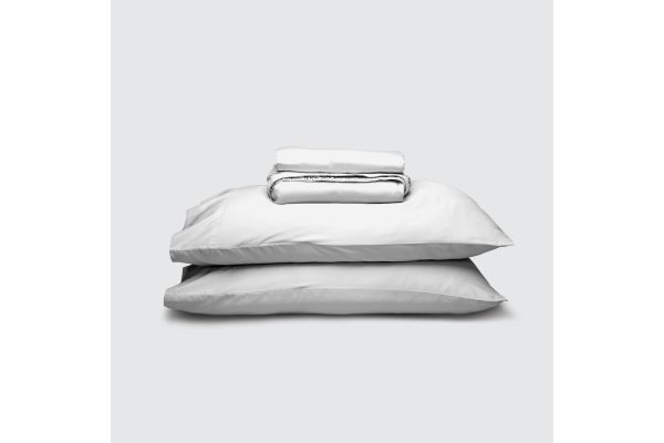 Weightless Cotton California King Sheet Set - White