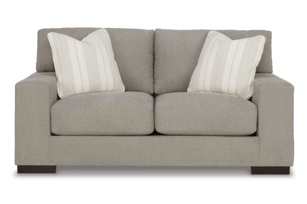Maggie Loveseat