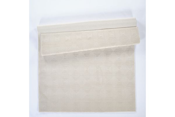 Omari 5'3'' X 7'7'' Area Rug