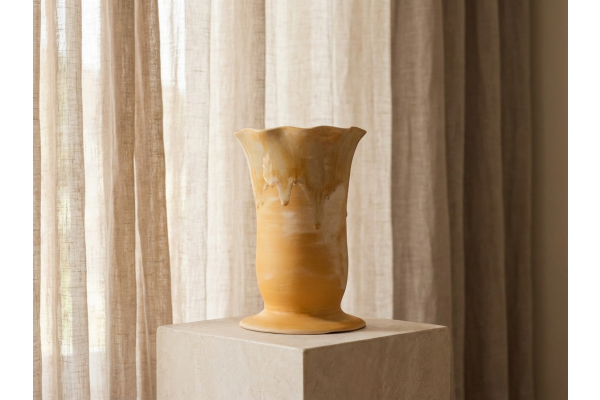 Malibu vase by MadMud Ceramics