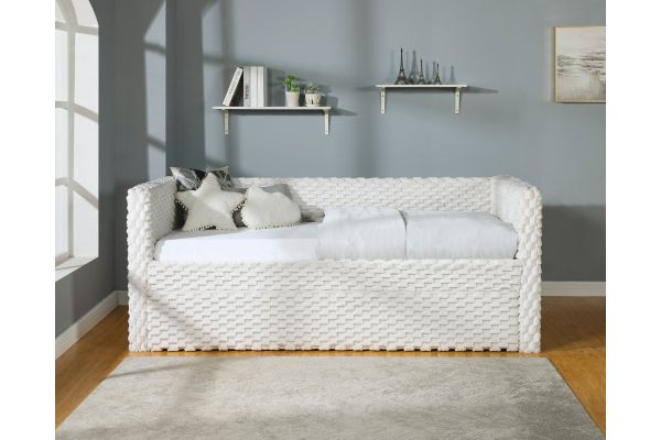 Molly Daybed White Dove