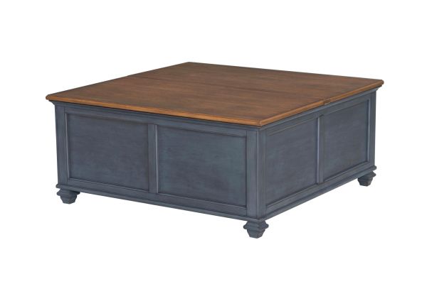 Americana Trunk Table