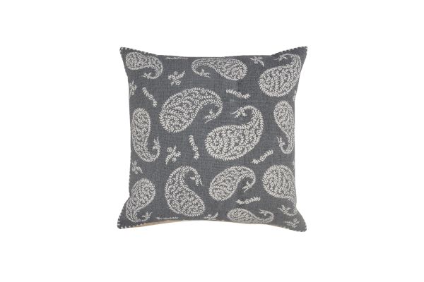 Casual Gray Paisley 24