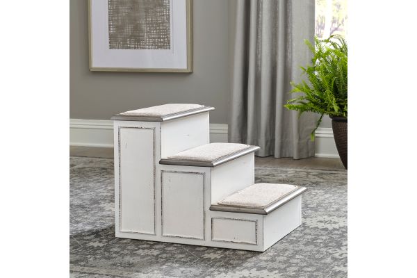 Magnolia Manor White Pet Steps