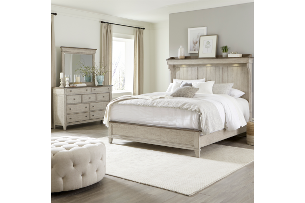 Ivy Hollow White Queen Mantle Bed, Dresser and Mirror