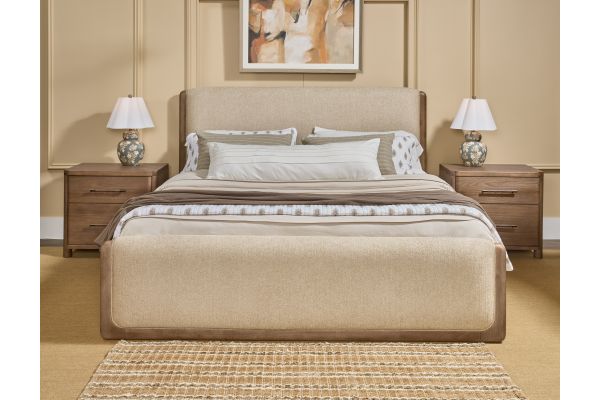 Hollis Sweater/Cabin Glow King Upholstered Bed