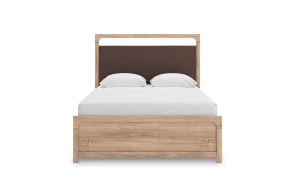 Kinlanni Queen Upholstered Platform Bed