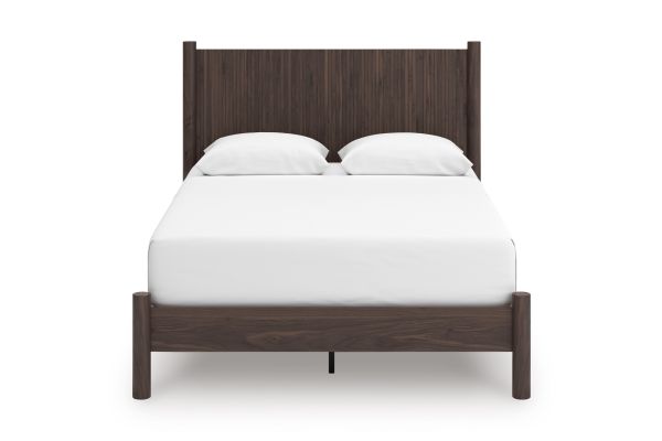 Pamytta Queen Panel Platform Bed