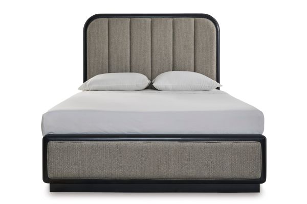 Rowanbeck Queen Upholstered Panel Bed
