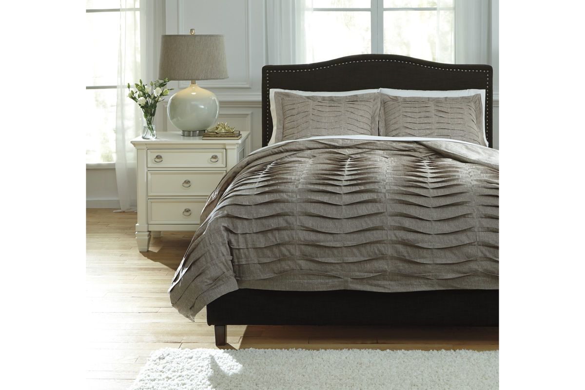 Voltos King Duvet Cover Set in Brown by Ashley at GardnerWhite