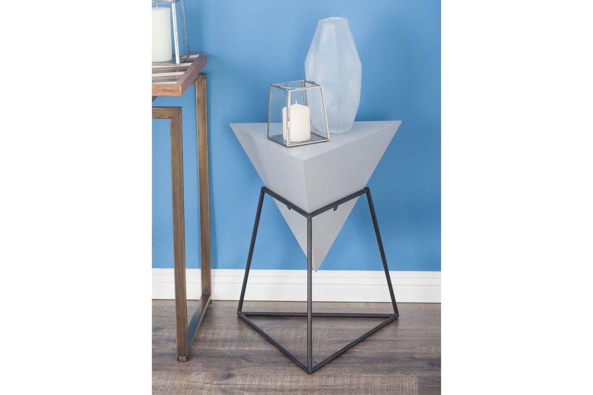 Modern Reflections Triangle Accent Table in Matte Grey/Black