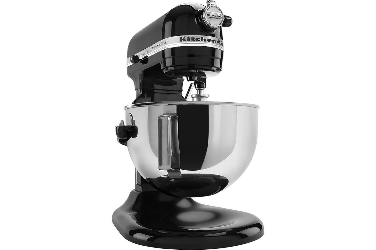 KitchenAid Professional 5 Plus Series Stand Mixer in Onyx Black